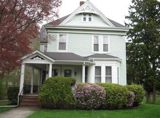 17 Baker St, Foxboro, MA 02035