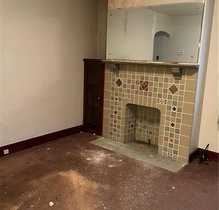 4th image of 6386 Olivant St
