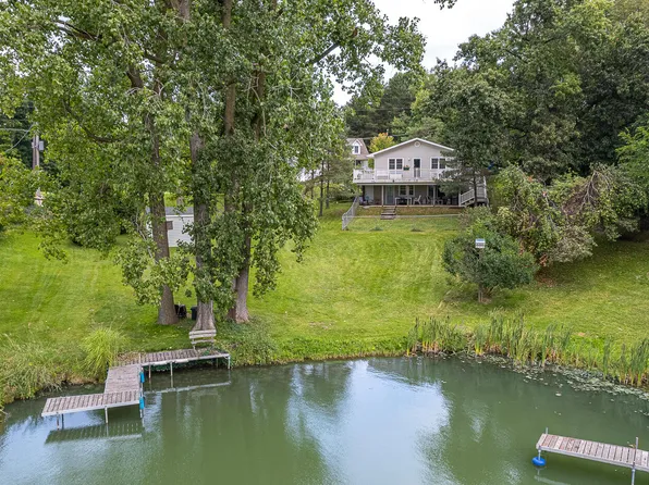 11113 Northview Dr, Jerome, MI 49249