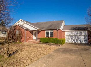 2330 Willow Brook Ln, Poplar Bluff, MO 63901