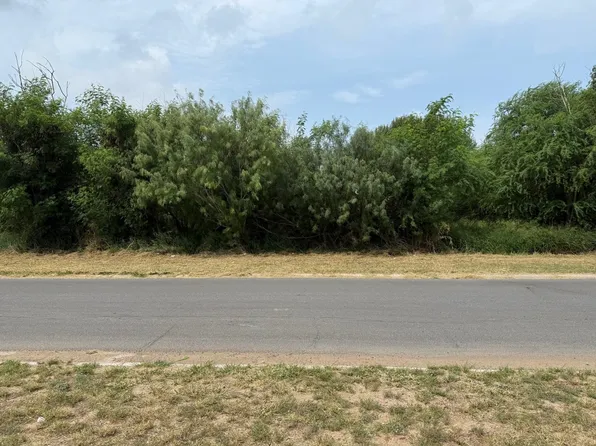 1309 13th St, Zapata, TX 78076