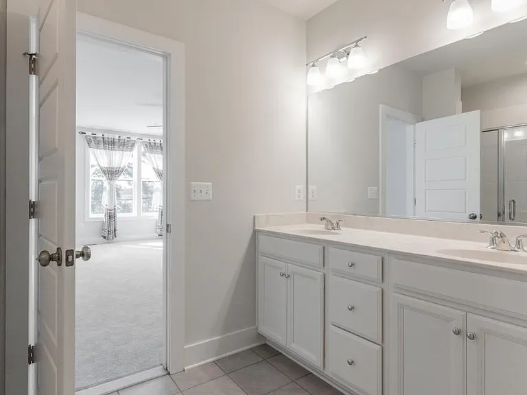2620 Lassen Walk #A — Photo 34
