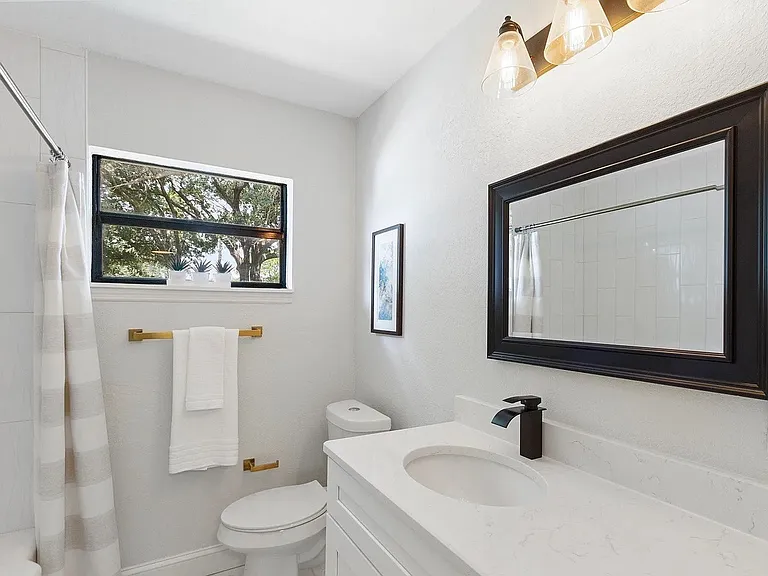 4721 W Wisconsin Ave — Photo 13