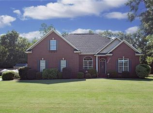 395 Magnolia Loop, Millbrook, AL 36054