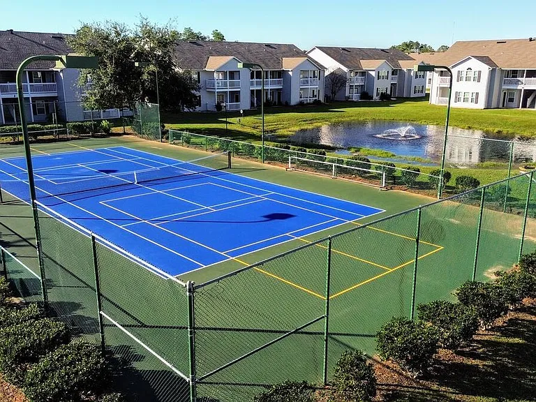 Tennis & Pickleball Courts