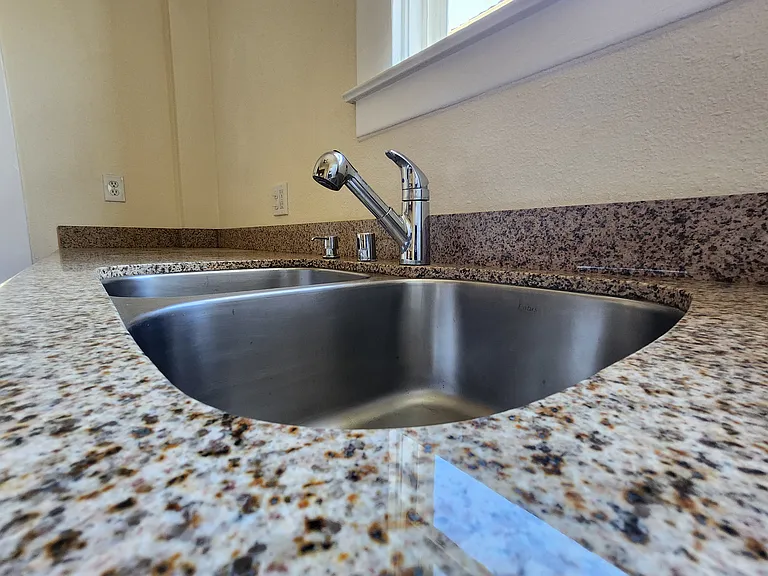 109 Kentucky St #109 — Photo 12