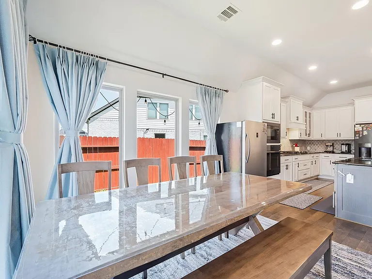 2106 Stargrass Dr — Photo 21