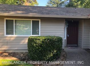 11297 SW Springwood Dr, Tigard, OR 97223