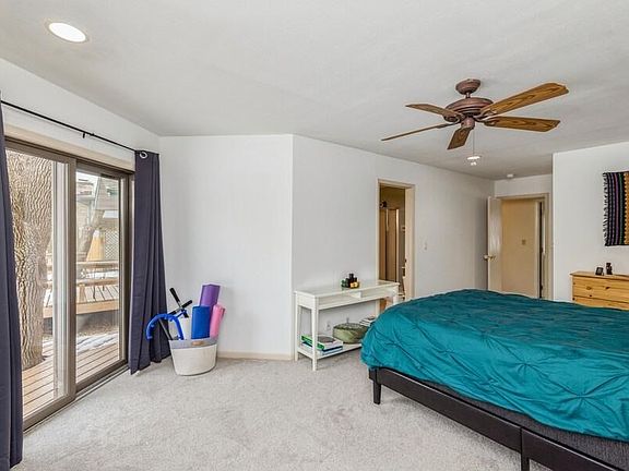 3rd image of 1509 Jackson Dr