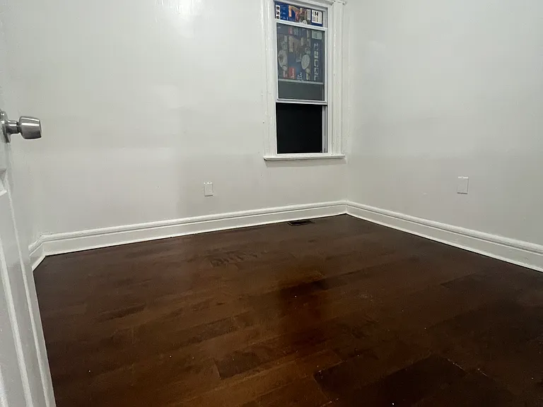 891 S 18th St #1 — Photo 13