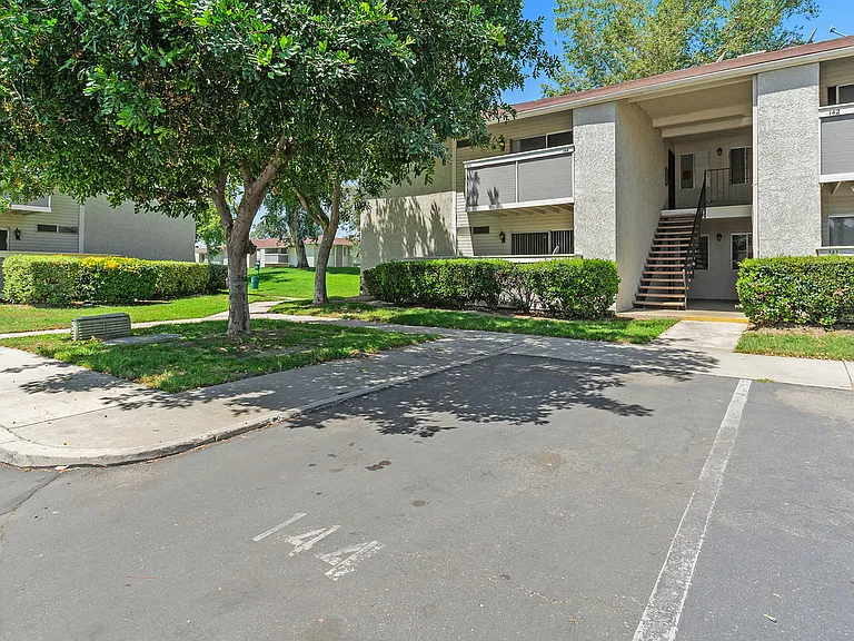 26200 Redlands Blvd #144 — Photo 2