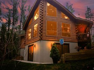 920 Hazelwood Rd, Palmerton, PA 18071