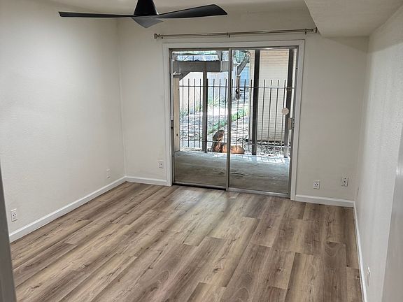 3rd image of 5310 Fleetwood Oaks Ave APT 136