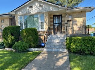 12312 S Elizabeth St, Calumet Park, IL