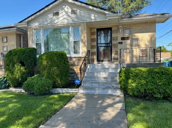 12312 S Elizabeth St, Calumet Park, IL 60827