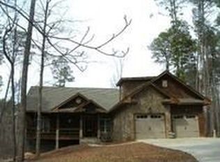 1925 Aleja Dr, Martin, GA 30557