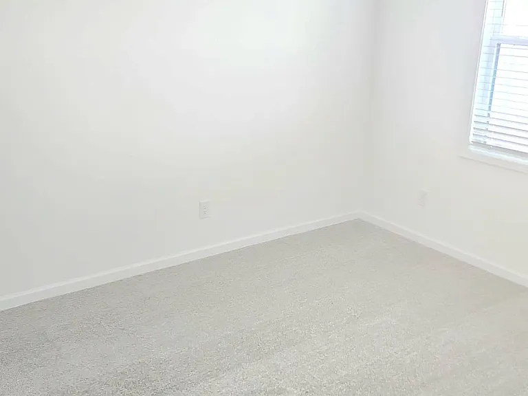 736 Putney Hill Rd — Photo 13