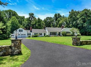26 Parsons Walk, Darien, CT 06820