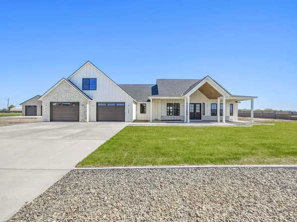 156 Taylor Ln, Pasco, WA 99301