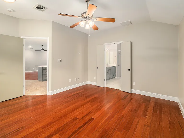 4920 Hibiscus Valley Dr — Photo 13
