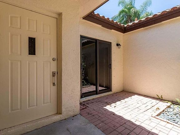 2nd image of 3113 Kingswood Terrace