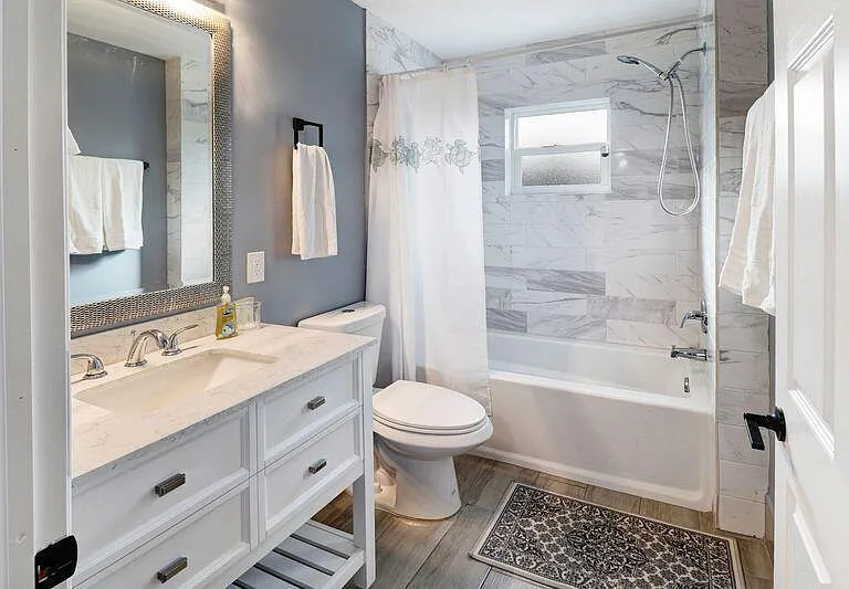 615 NE 15th Pl — Photo 23