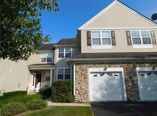 40 Scarlet Oak Dr, Princeton, NJ