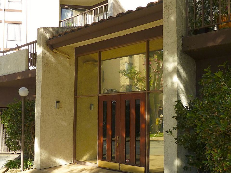1st image of 4210 Via Arbolada Unit 308