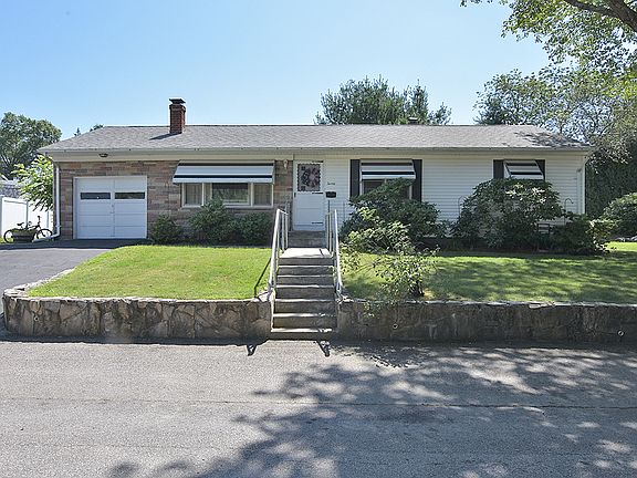 2nd image of 20 Richardson Dr