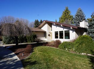 2102 Sunrise Cir, Wenatchee, WA 98801
