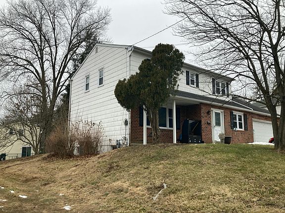 3rd image of 3032 Susquehanna Rd