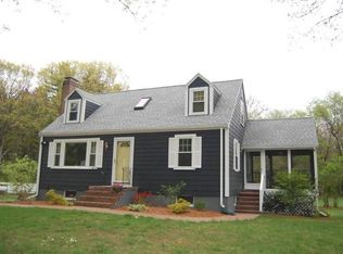 25 Chelmsford Rd, Bedford, MA 01730