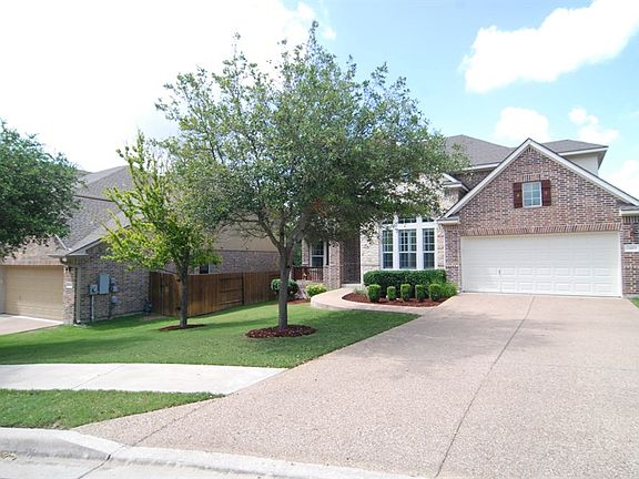 3rd image of 2403 Tivoli Dr