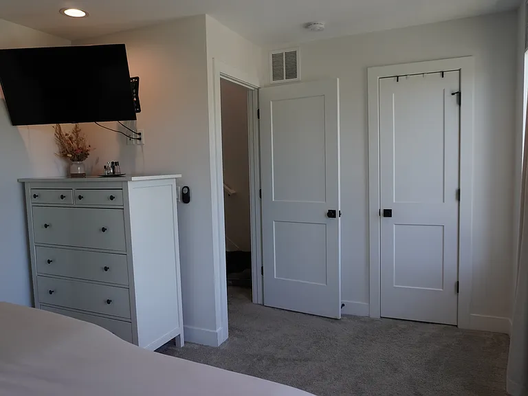 4020 W 13th Ave — Photo 12