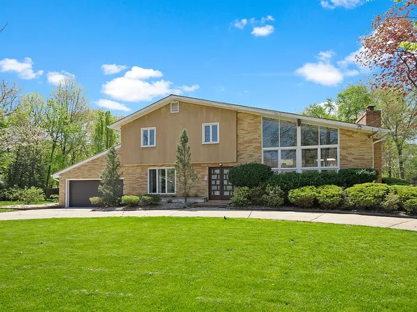42 Van Doren Ave, Somerset, NJ 08873