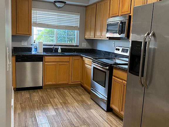 5th image of 463 N Eton St APT D1