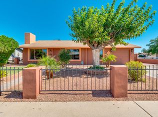 8310 W Heatherbrae Dr, Phoenix, AZ 85037