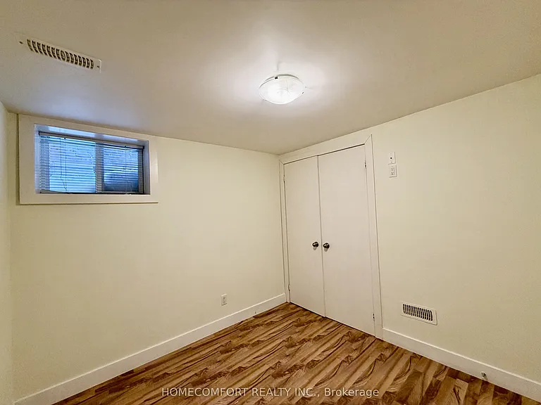 178 Rosemount Ave #LOWER — Photo 16