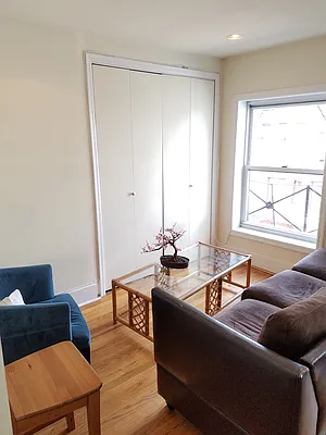 Rented by (Legacy) NY 101, Inc. | media 10