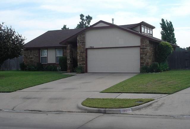 1st image of 13012 S Robinson Ave