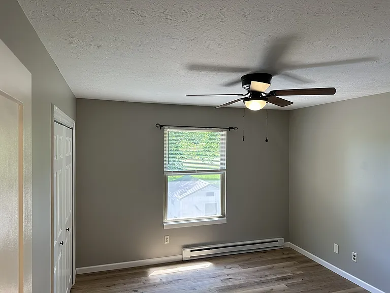 3743 Ranfield Rd — Photo 6