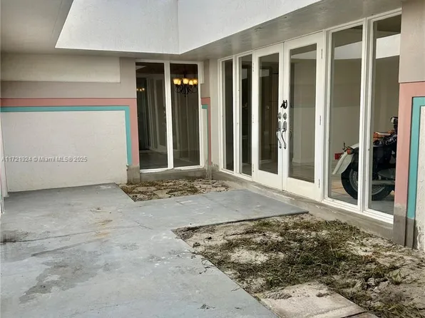 13520 SW 28th St, Fort Lauderdale, FL 33330