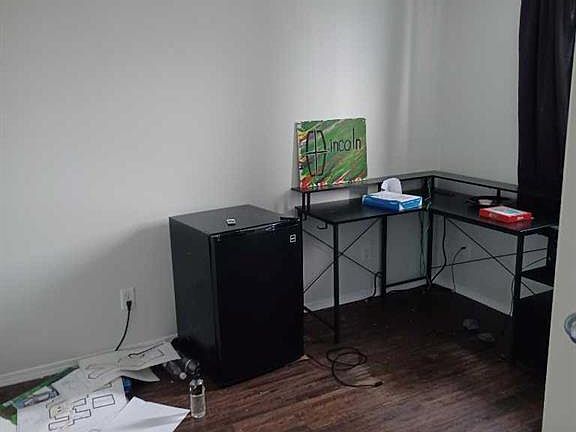 5th image of 133 W Old Boomer Rd