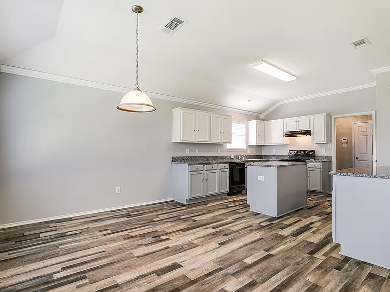 228 Meadow View Ln — Photo 18