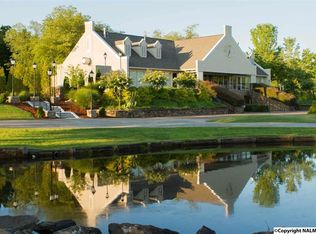 Turning Leaf Dr, Union Grove, AL 35175