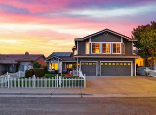 2140 Raleigh Cir, Hollister, CA 95023