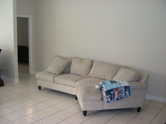 3rd image of 9413 Poinciana Court