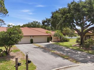 5451 Golf Pointe Dr #V-225, Sarasota, FL 34243