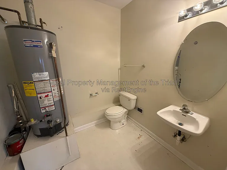 5101 Ivystone Ln — Photo 9