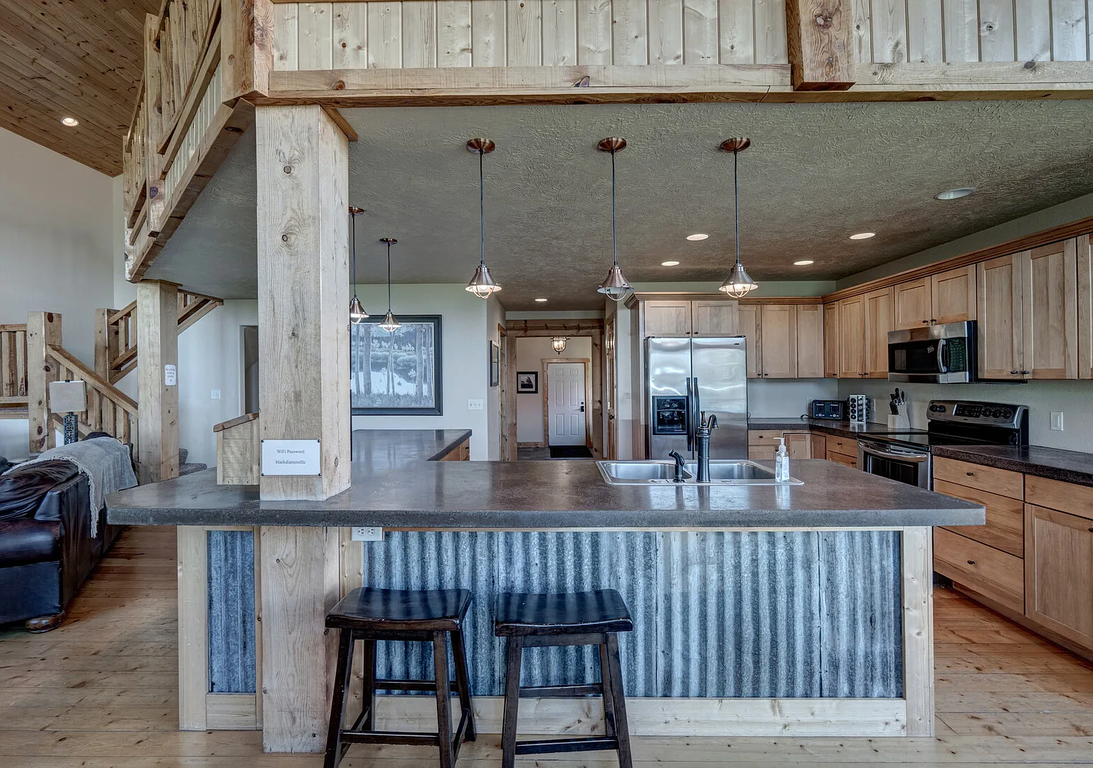 Holy Terror Chalet at Terry Peak — Photo 4